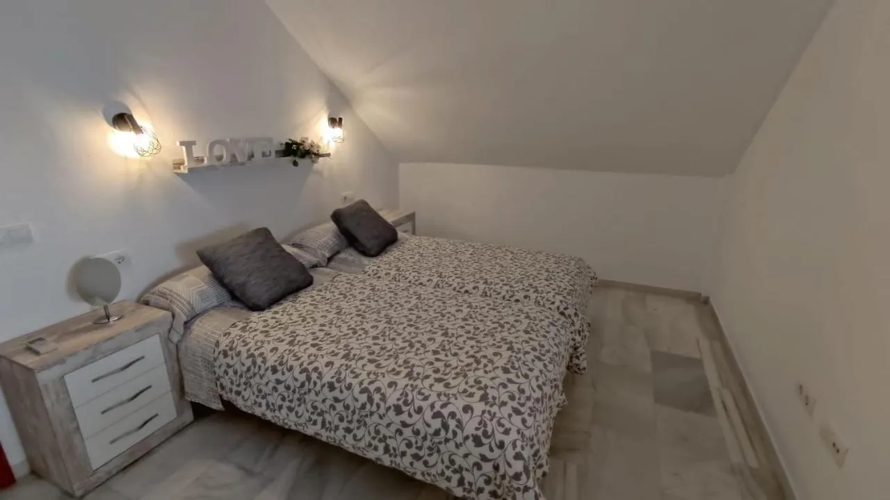 Apartamentos La Casa de Bebita Fuengirola 0*,  España