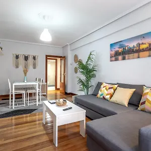 https://etxebarria-apartment-by-people-rentals.bilbaohotelsspain.com